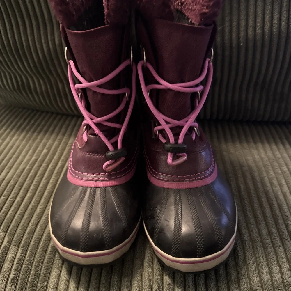 Sorel Womens Purple Waterproof Insulated Lace Up Ankle Snow Winter Boots 6